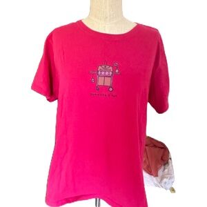 Life Is Good Women’s Bright Pink Short Sleeve “Some like it hot” with grill. L